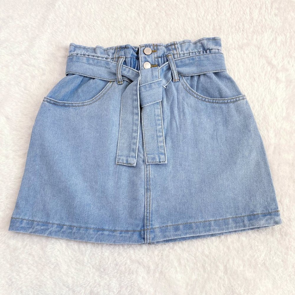 NWOT, High-Waisted Denim Paperbag Mini Skirt, Size M